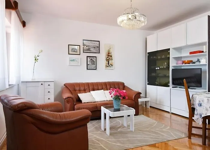 With Parking Spaces Drnis, Zagora - 12769 * Drniš